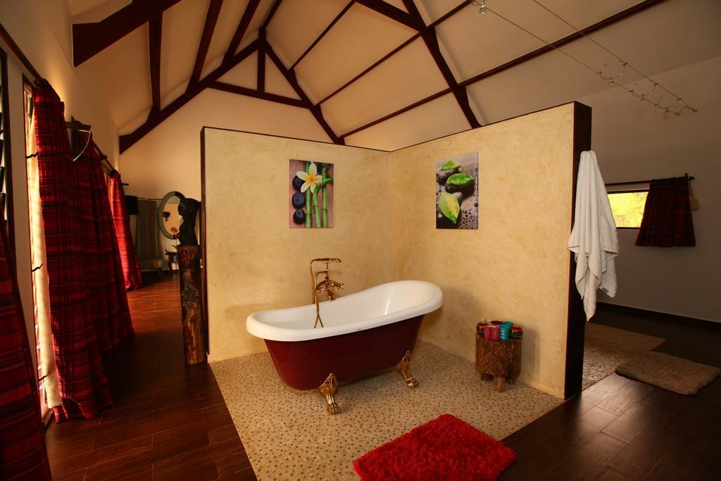Villa Raymond, Diani, Kenya Diani Beach Esterno foto