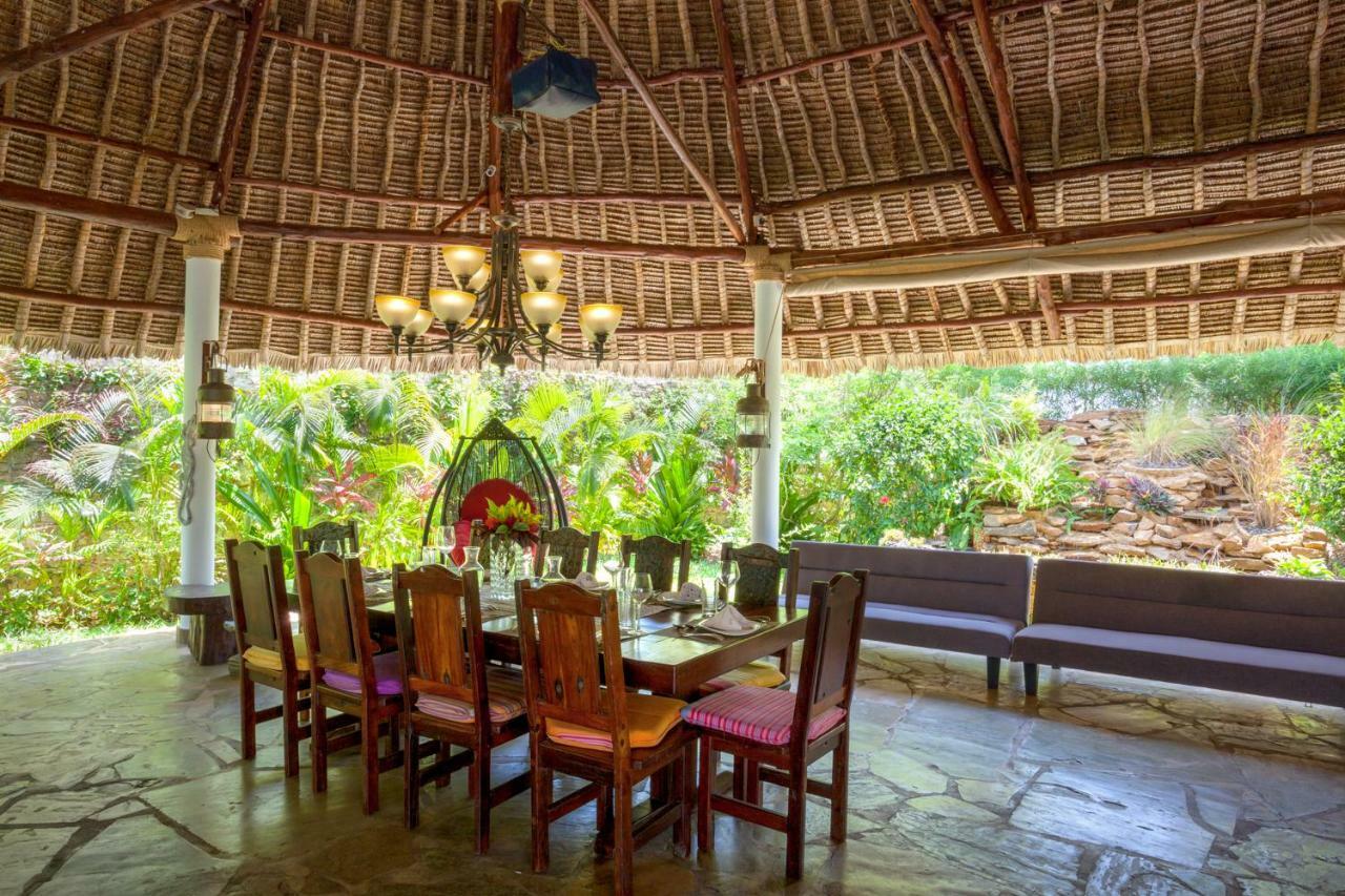 Villa Raymond, Diani, Kenya Diani Beach Esterno foto